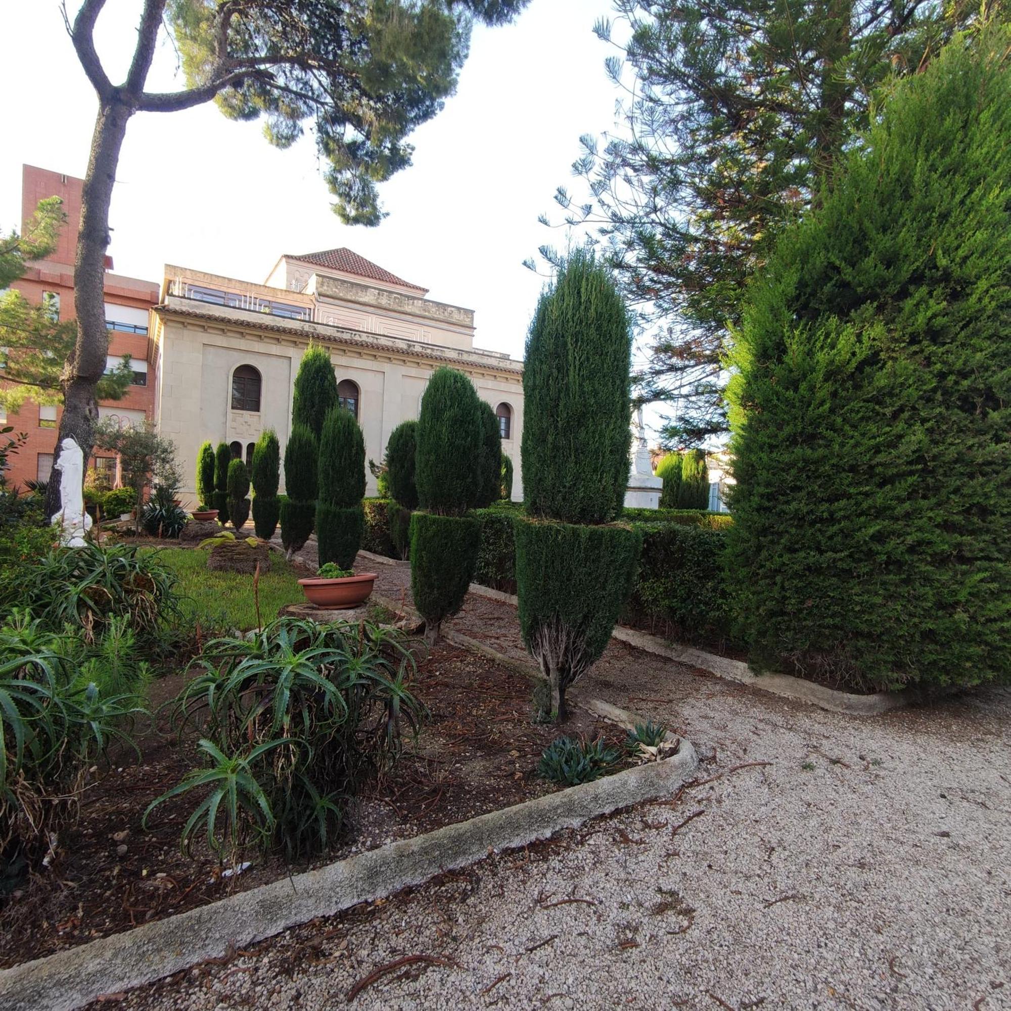 Albergue Rosa Molas Arrabal de Jesus Luaran gambar